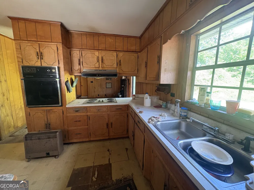 6090 Murphy HWY Mineral Bluff, GA 30559