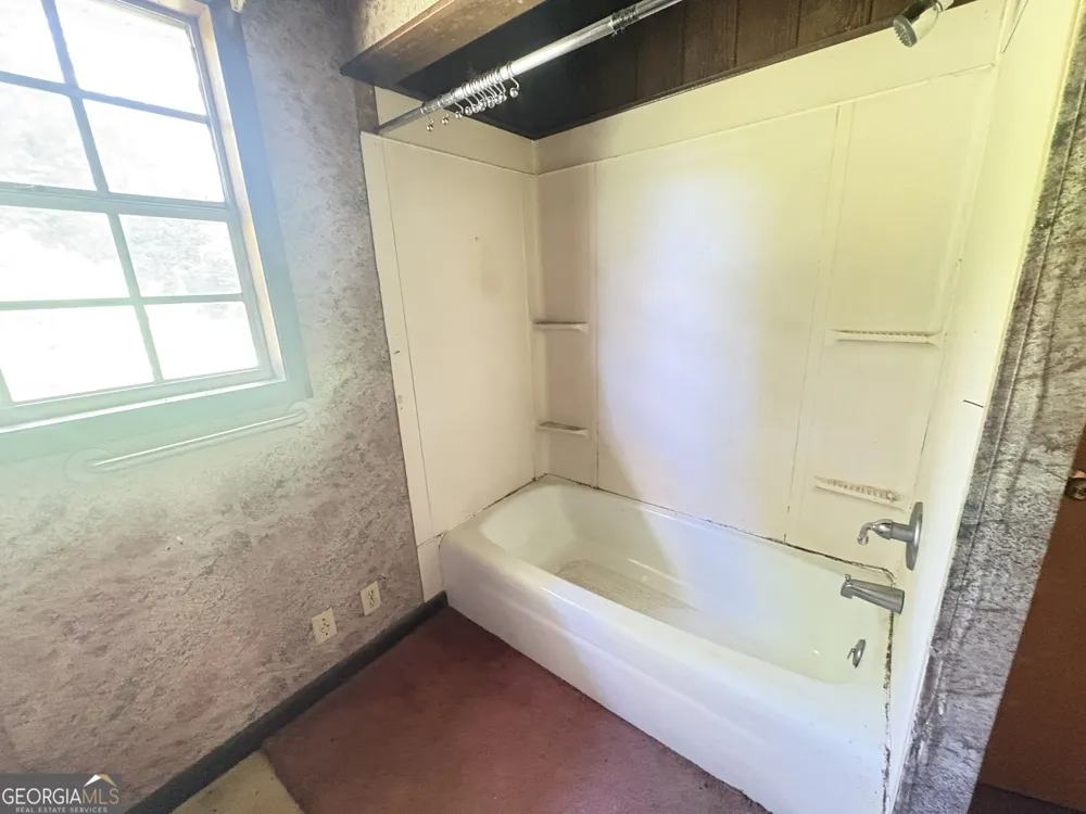 6090 Murphy HWY Mineral Bluff, GA 30559
