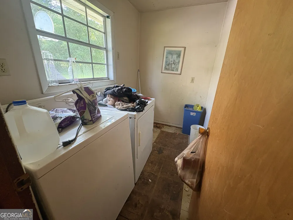 6090 Murphy HWY Mineral Bluff, GA 30559