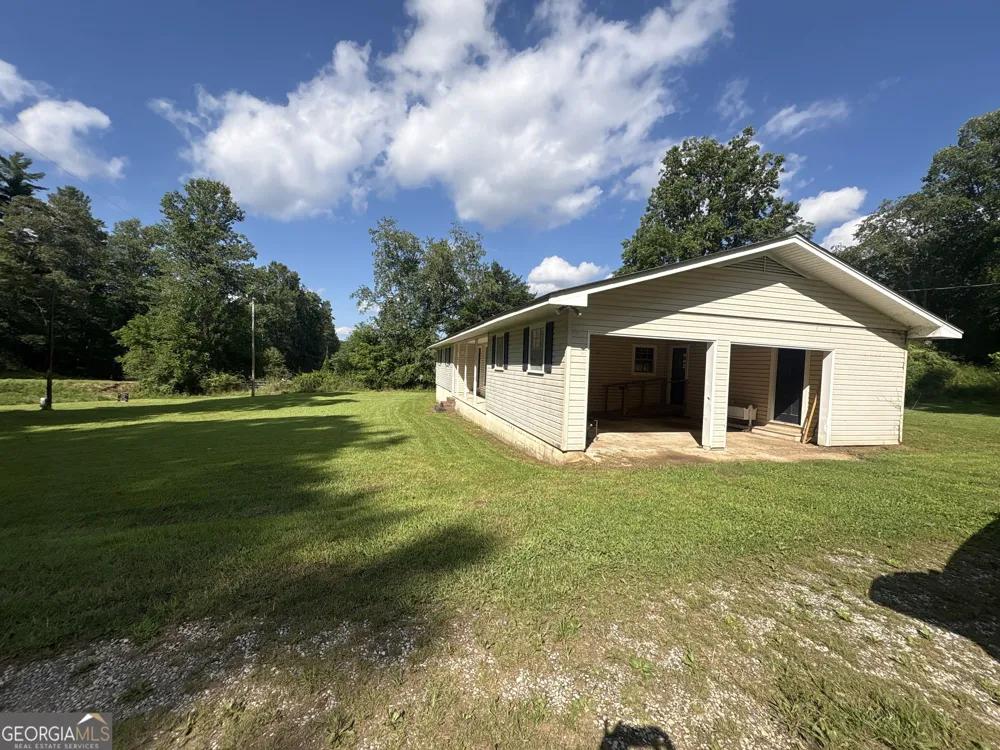 6090 Murphy HWY Mineral Bluff, GA 30559