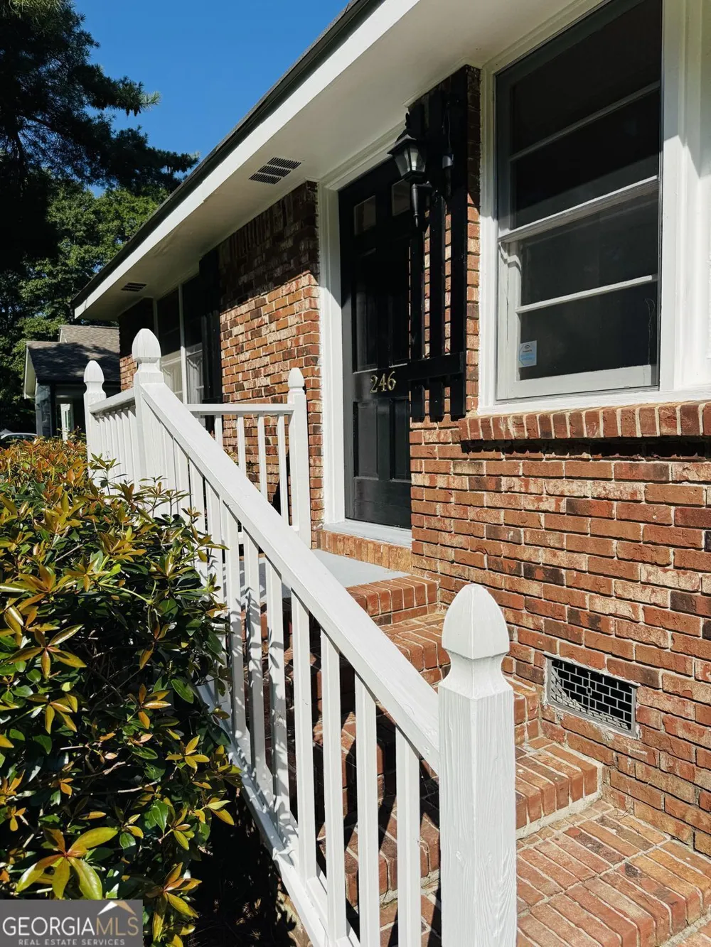 246 Bruce ST Loganville, GA 30052
