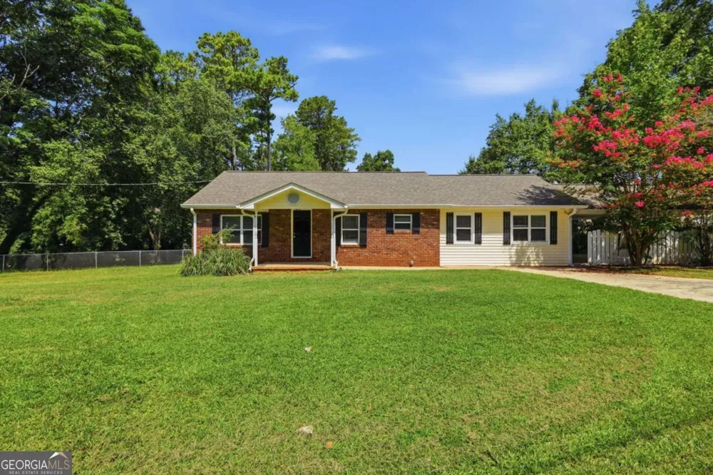 620 Smithstone RD SE Marietta, GA 30067