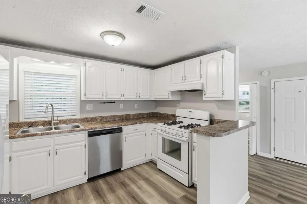 620 Smithstone RD SE Marietta, GA 30067