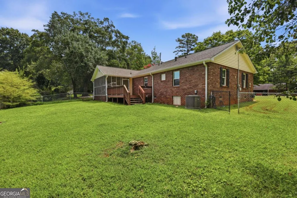 620 Smithstone RD SE Marietta, GA 30067