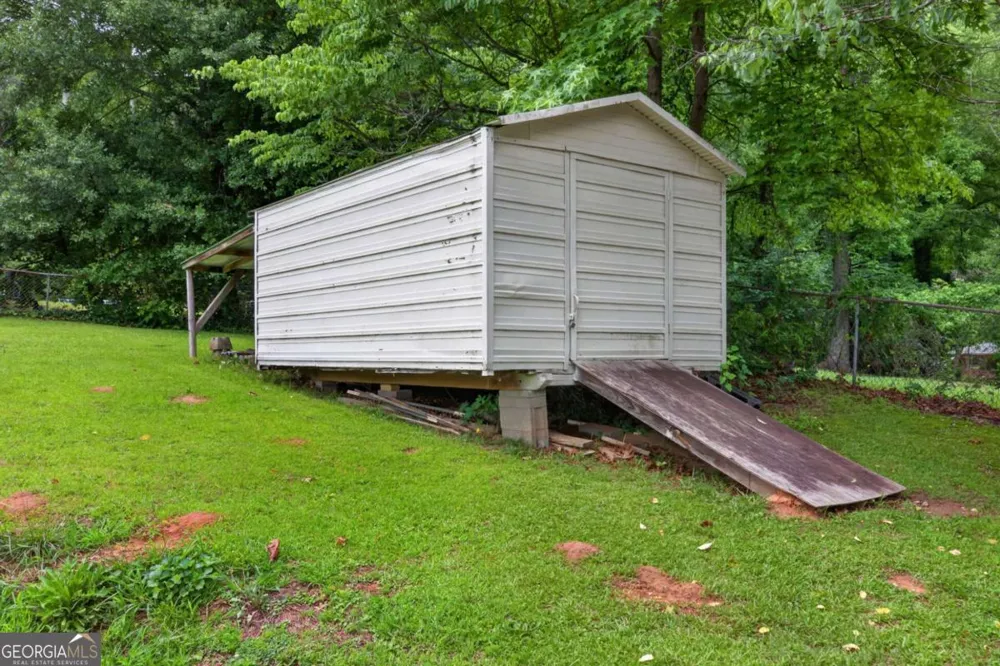 3092 Hicks RD SW Marietta, GA 30060