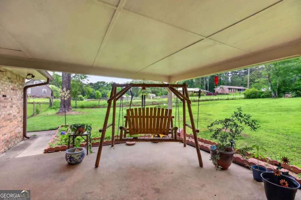 3092 Hicks RD SW Marietta, GA 30060
