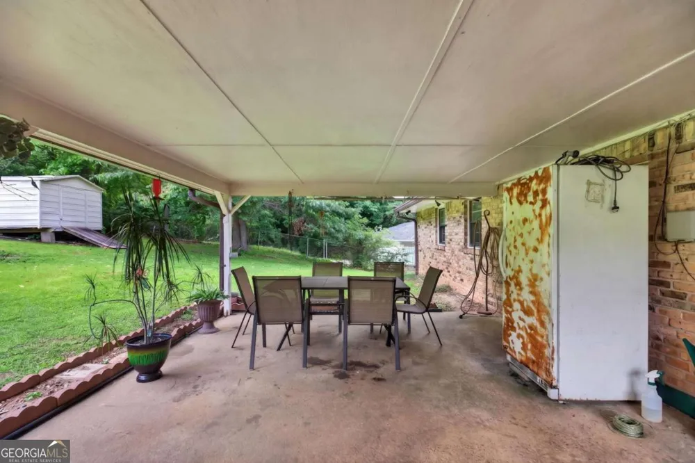 3092 Hicks RD SW Marietta, GA 30060