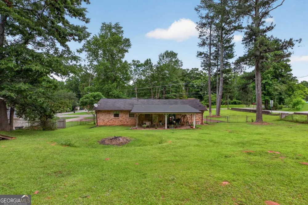 3092 Hicks RD SW Marietta, GA 30060