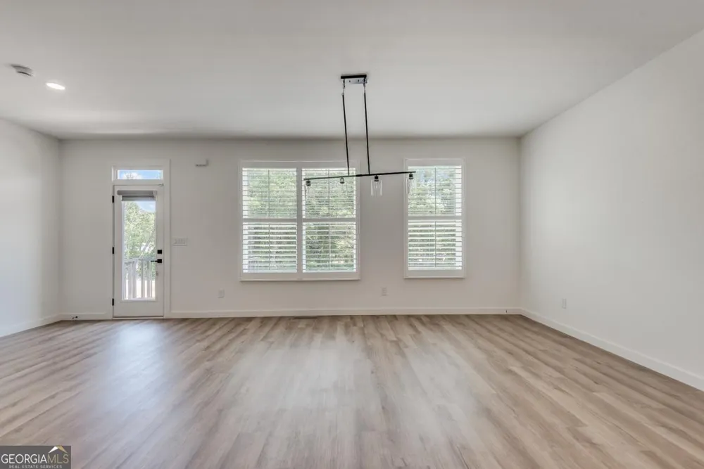 1072 Brookglynn TRCE Decatur, GA 30032