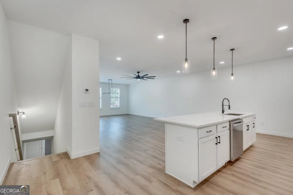 1072 Brookglynn TRCE Decatur, GA 30032