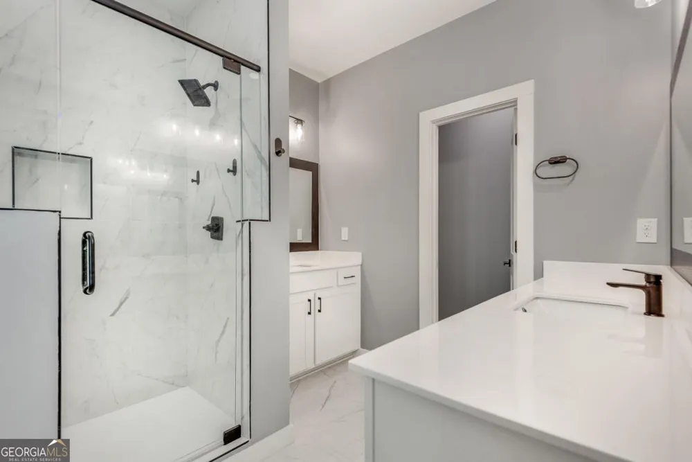 1072 Brookglynn TRCE Decatur, GA 30032