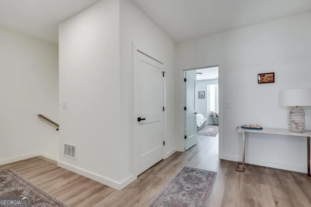1072 Brookglynn TRCE Decatur, GA 30032