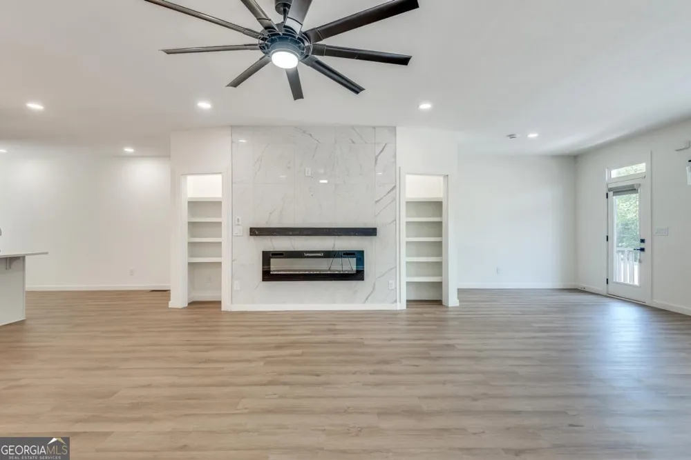 1072 Brookglynn TRCE Decatur, GA 30032