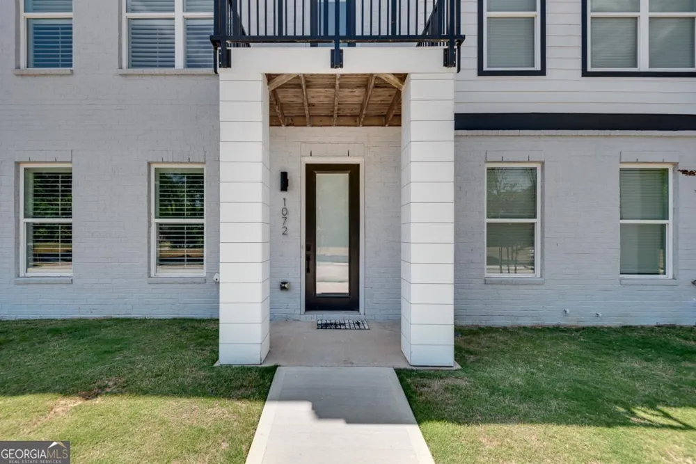 1072 Brookglynn TRCE Decatur, GA 30032