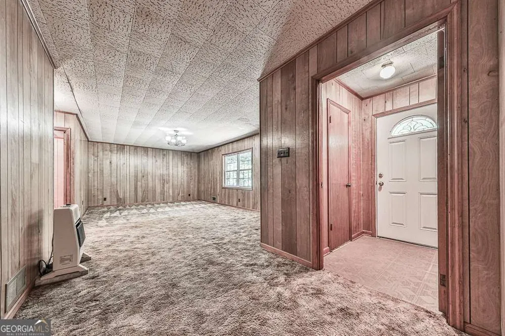 514 Ball Ground RD Ball Ground, GA 30107
