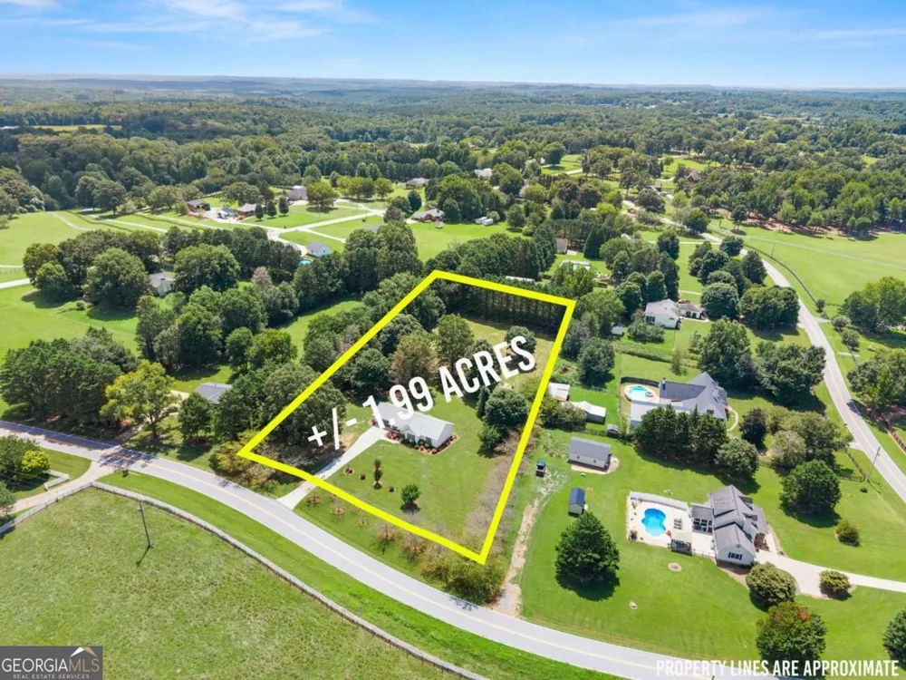 5820 Steve Black RD Clermont, GA 30527