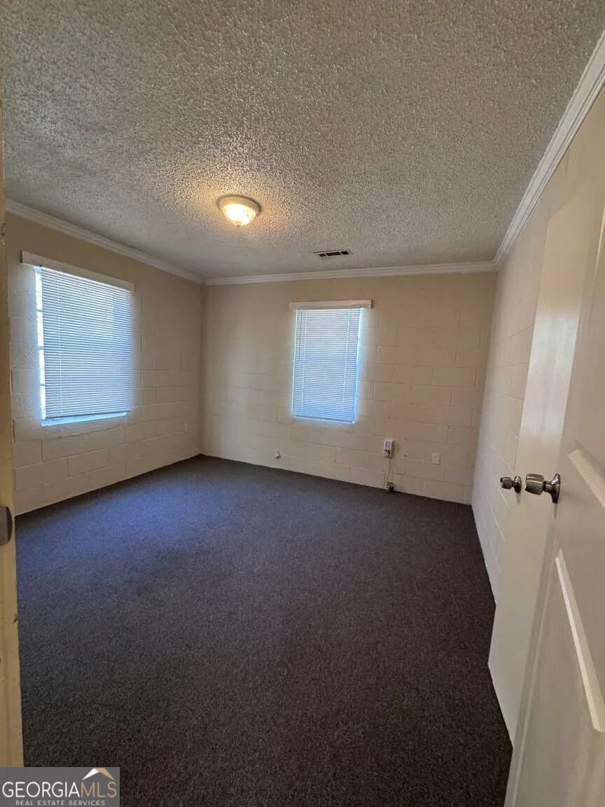 7 Richard Allen DR Newnan, GA 30263