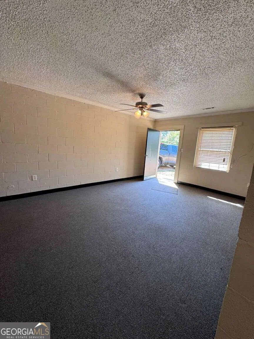 7 Richard Allen DR Newnan, GA 30263