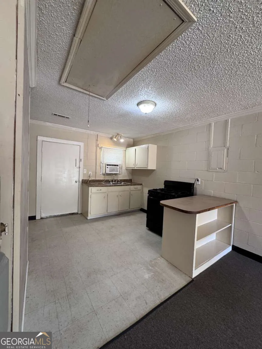 7 Richard Allen DR Newnan, GA 30263