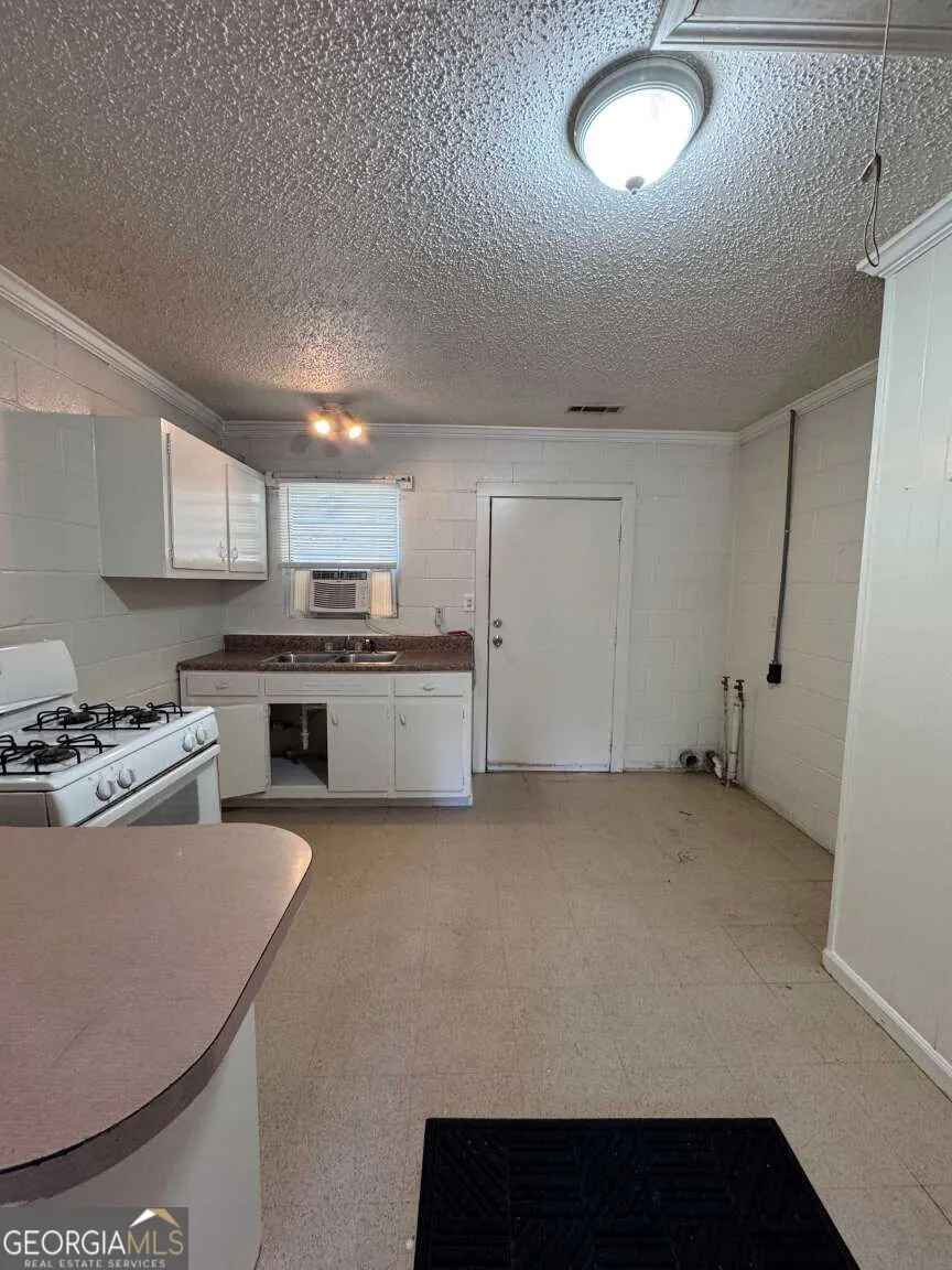 7 Richard Allen DR Newnan, GA 30263