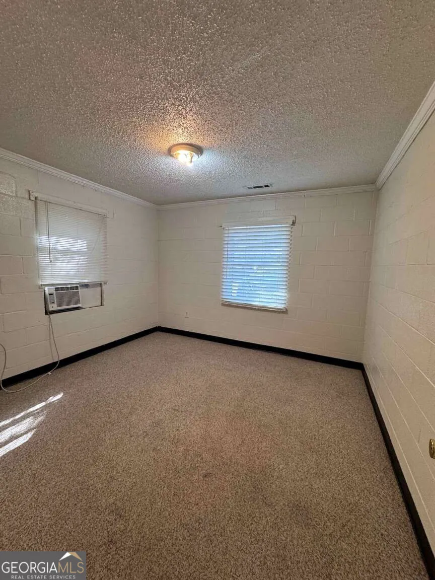 7 Richard Allen DR Newnan, GA 30263