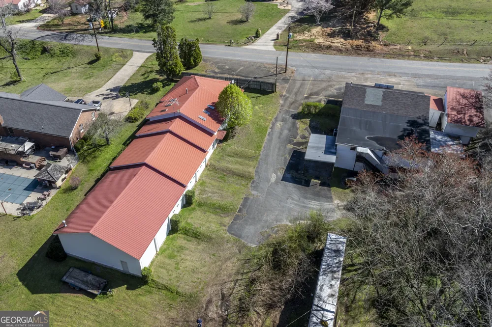 1695 Old Canton RD Ball Ground, GA 30107