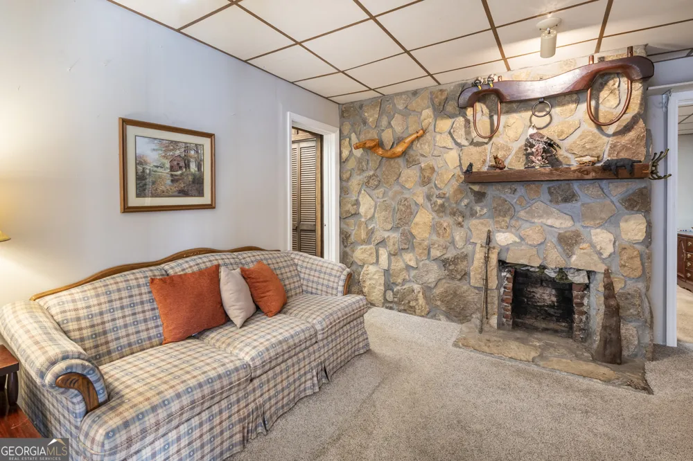 1695 Old Canton RD Ball Ground, GA 30107