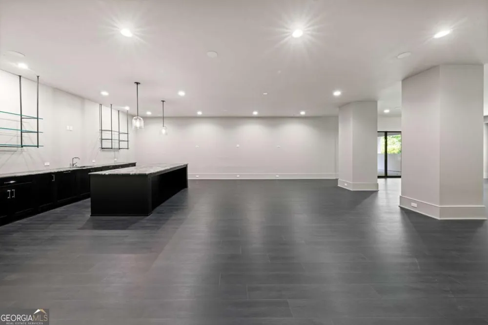 5211 Powers Ferry RD Sandy Springs, GA 30327