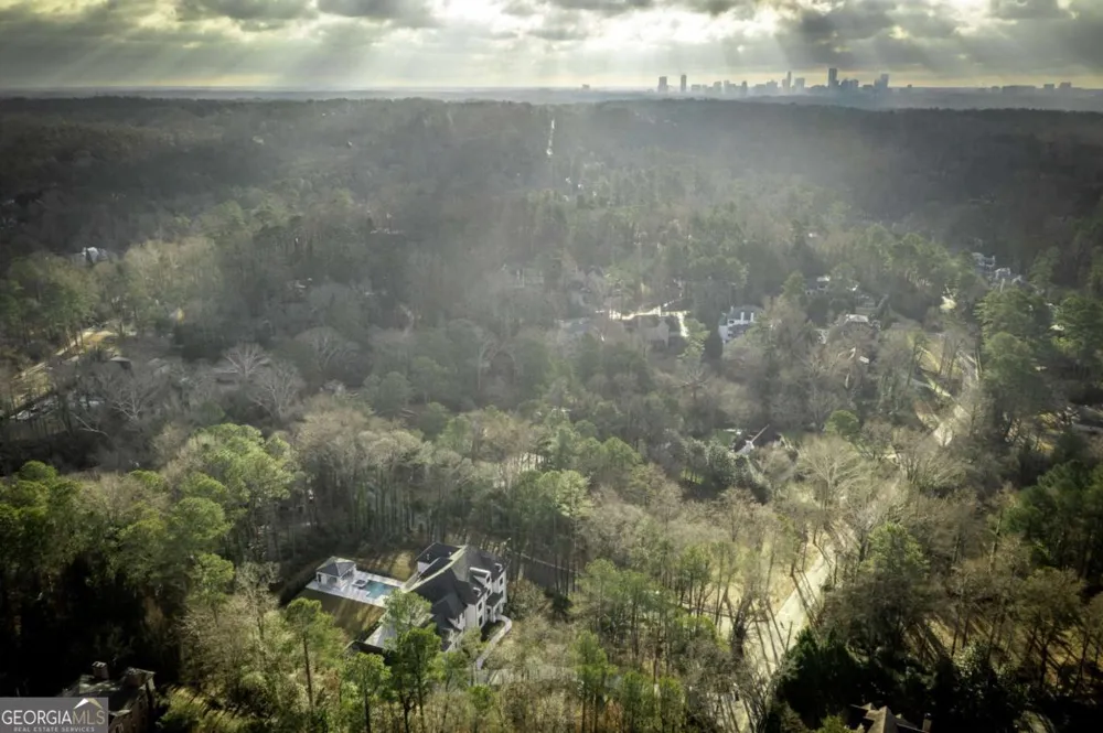 5211 Powers Ferry RD Sandy Springs, GA 30327