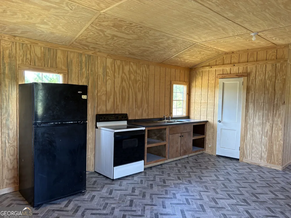 0 Dixon RD Dublin, GA 31021