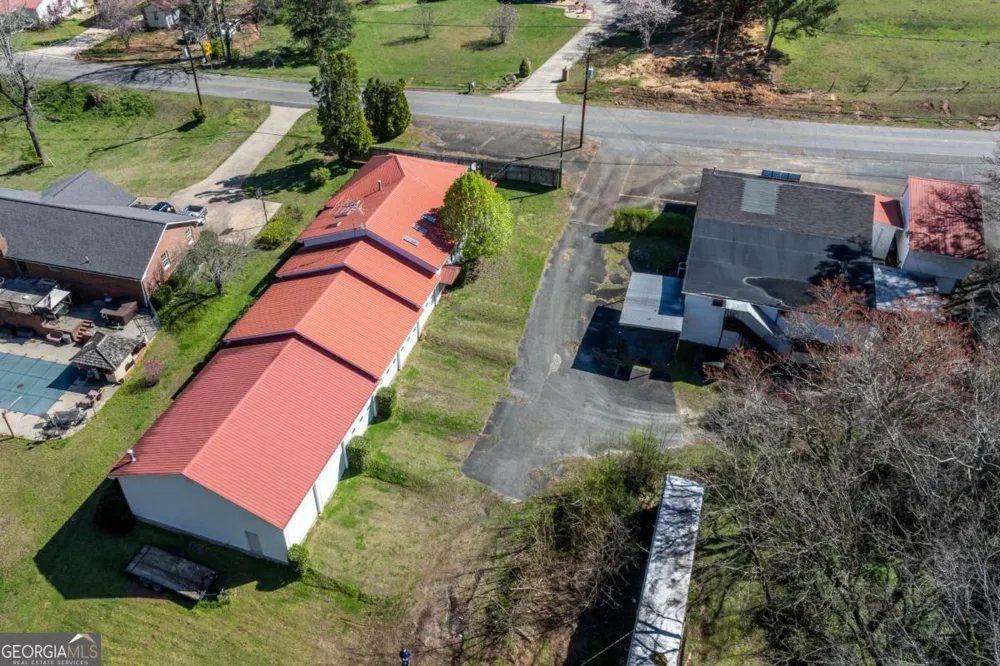 1695 Old Canton RD Ball Ground, GA 30107