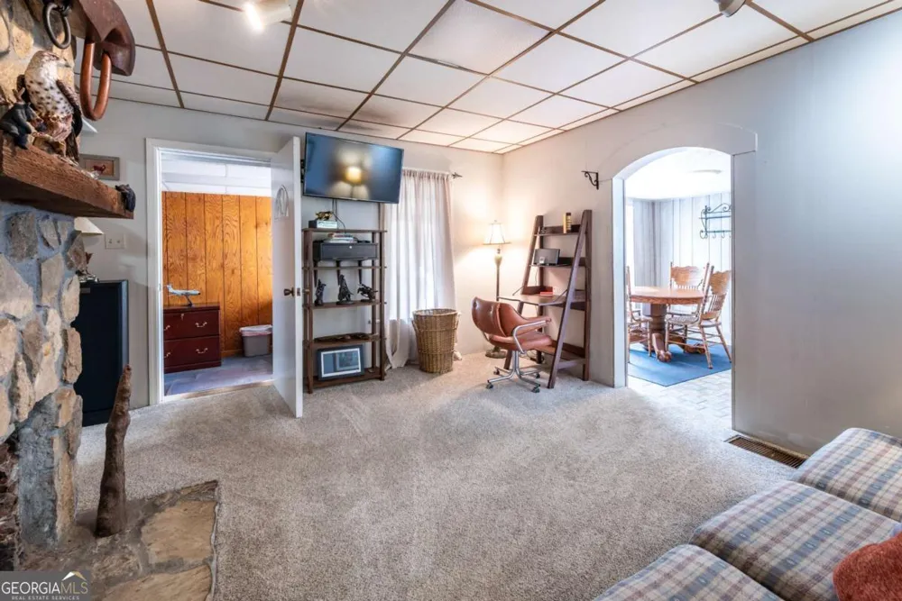 1695 Old Canton RD Ball Ground, GA 30107