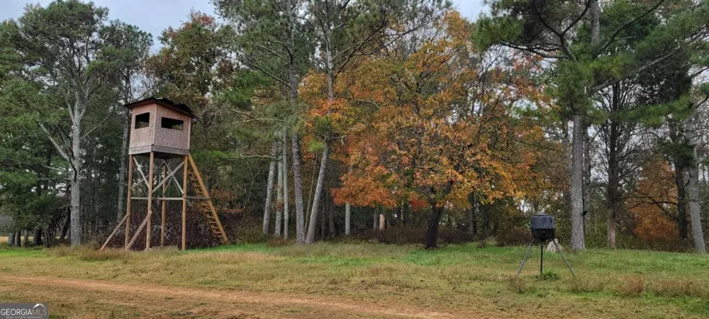 6794 Salacoa RD Waleska, GA 30183
