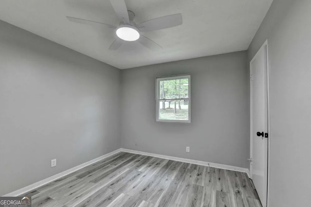 1018 Wayne DR Snellville, GA 30078