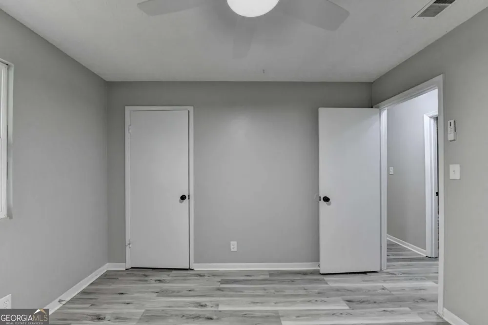 1018 Wayne DR Snellville, GA 30078