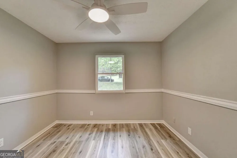 1018 Wayne DR Snellville, GA 30078