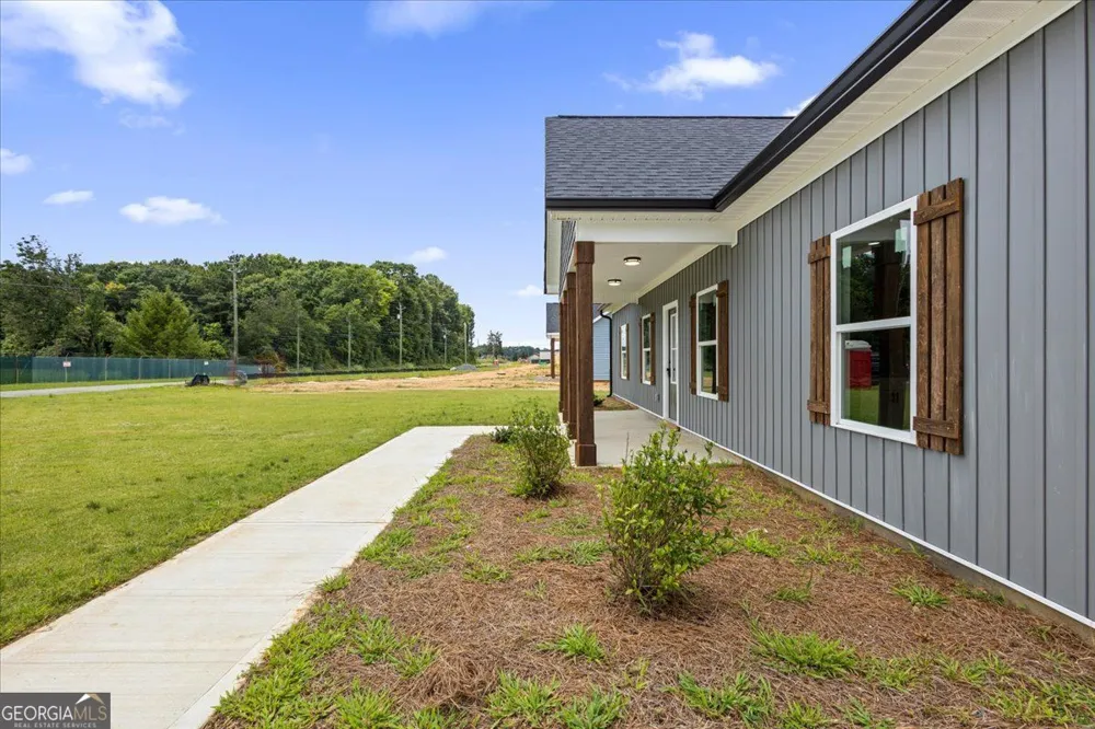 524 Branch ST Cedartown, GA 30125