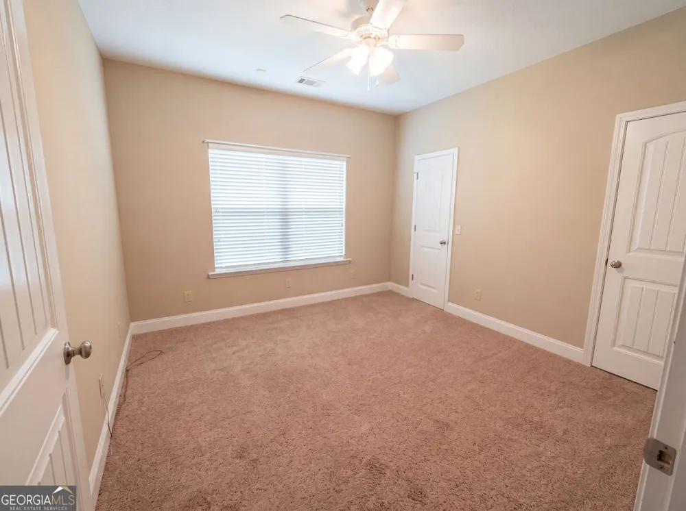 109 Corene AVE Glennville, GA 30427