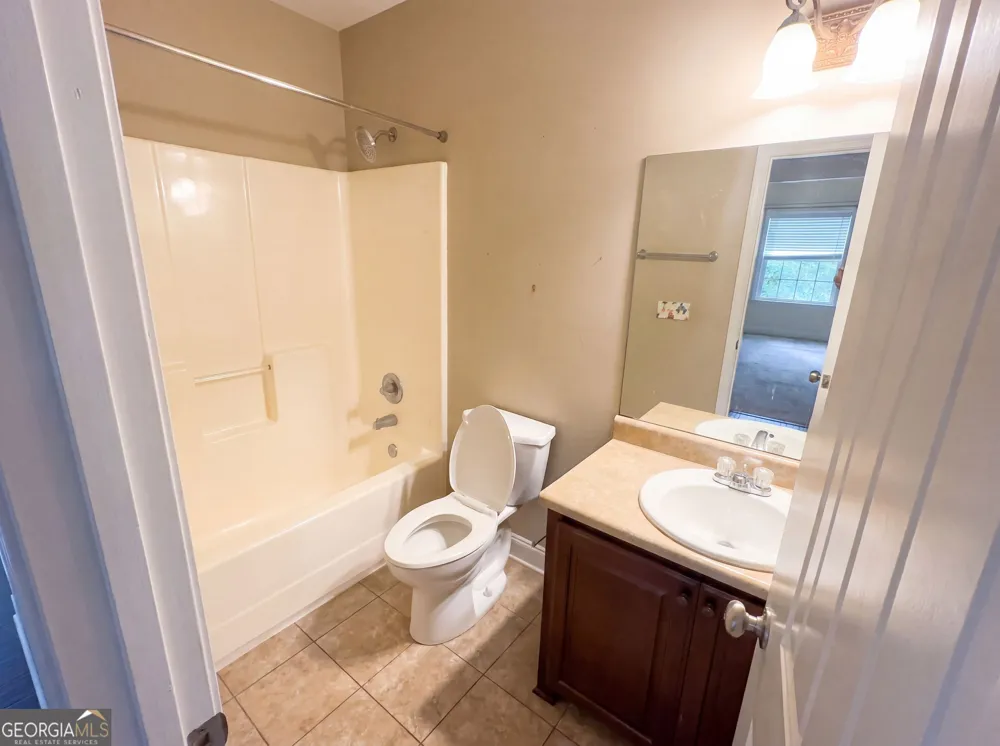 109 Corene AVE Glennville, GA 30427