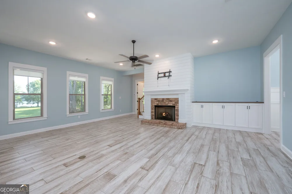 2403 Piedmont Lake RD Pine Mountain, GA 31822