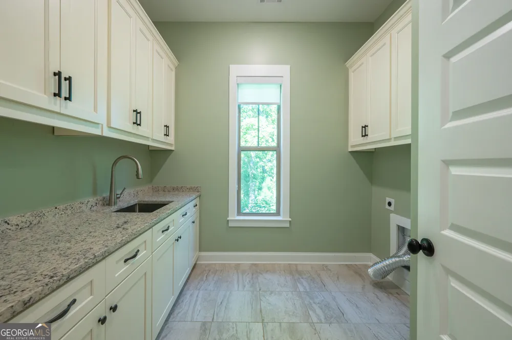 2403 Piedmont Lake RD Pine Mountain, GA 31822