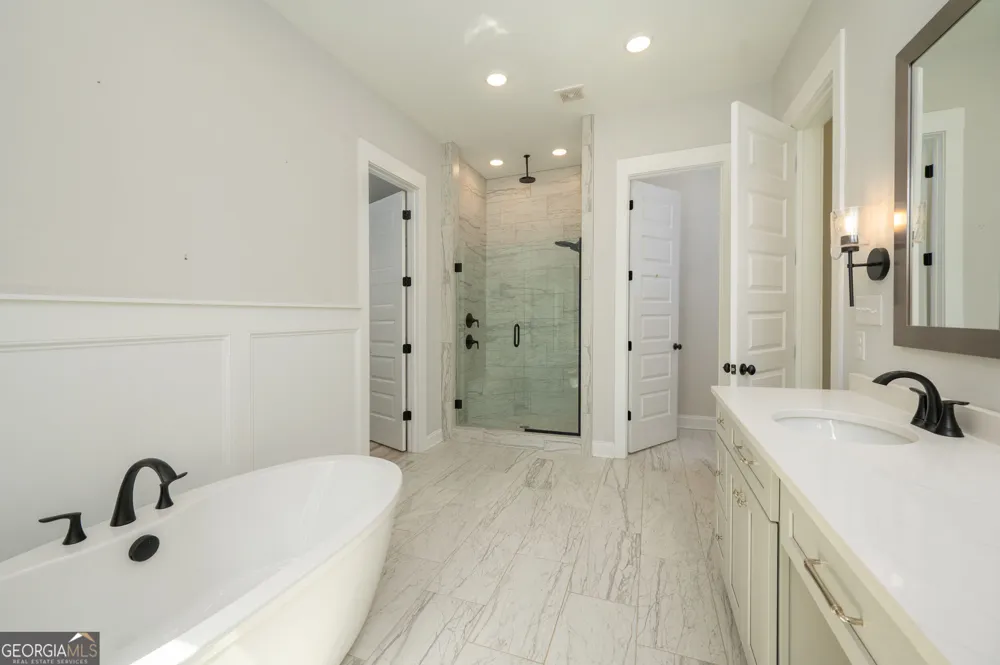 2403 Piedmont Lake RD Pine Mountain, GA 31822
