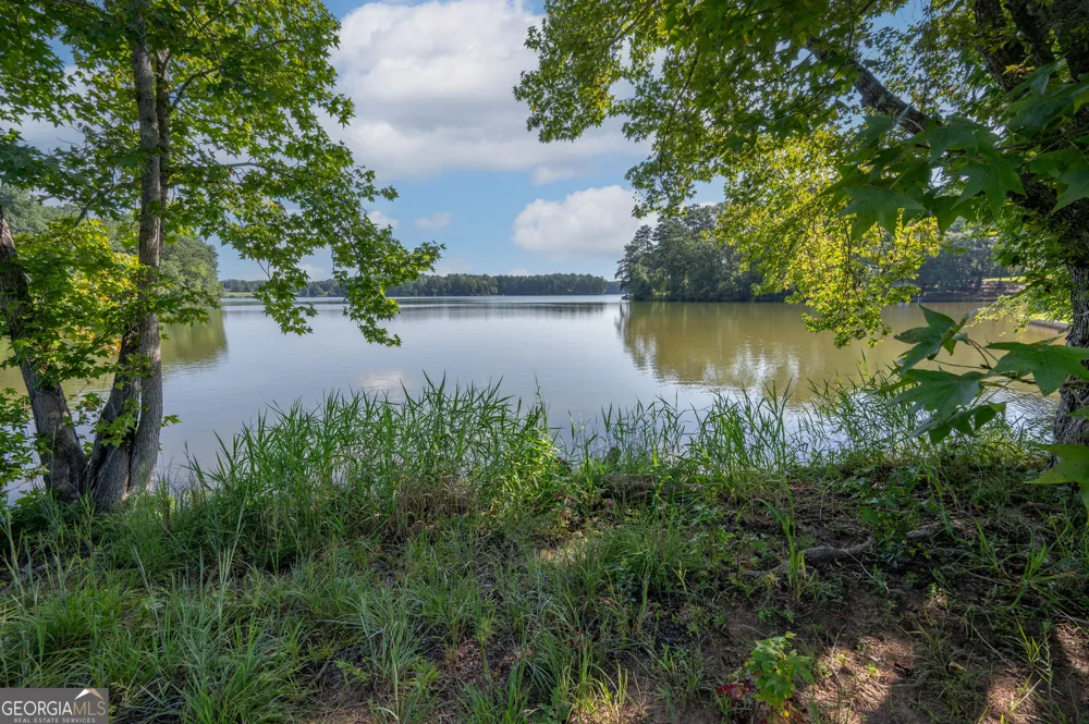 2403 Piedmont Lake RD Pine Mountain, GA 31822