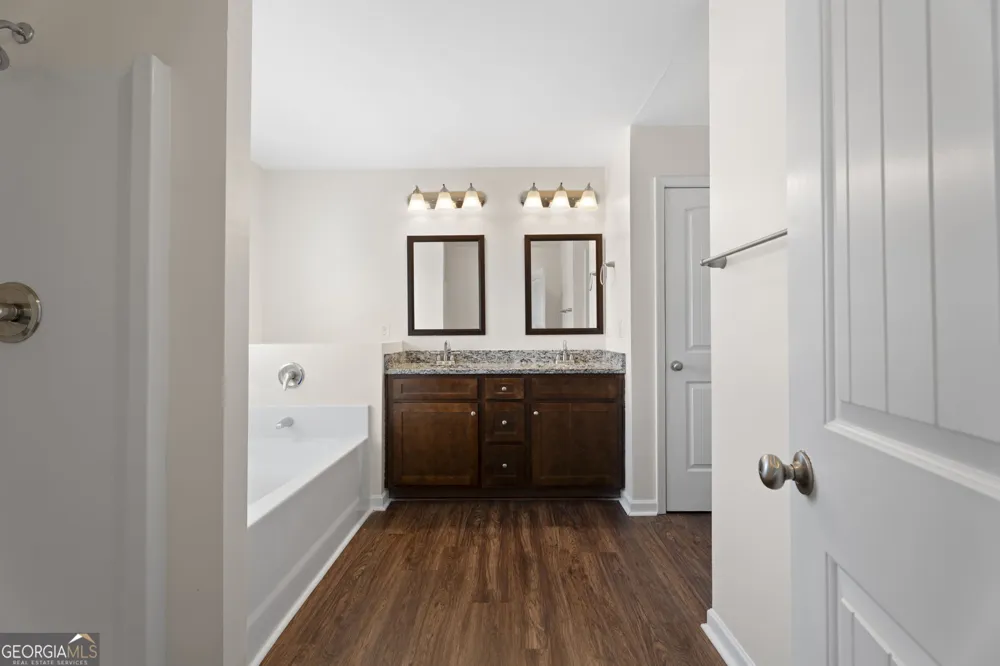 1240 Faye CT McDonough, GA 30253