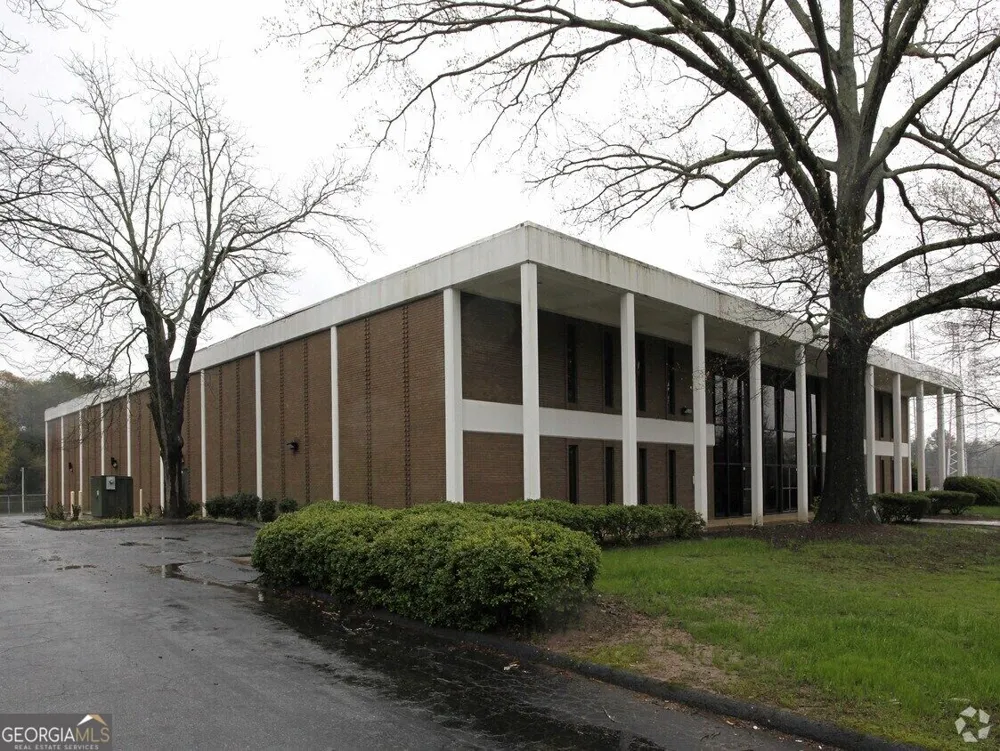 2288 Fairburn RD SW Atlanta, GA 30331