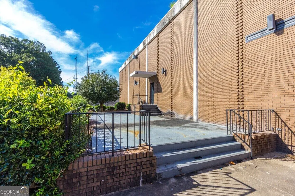 2288 Fairburn RD SW Atlanta, GA 30331