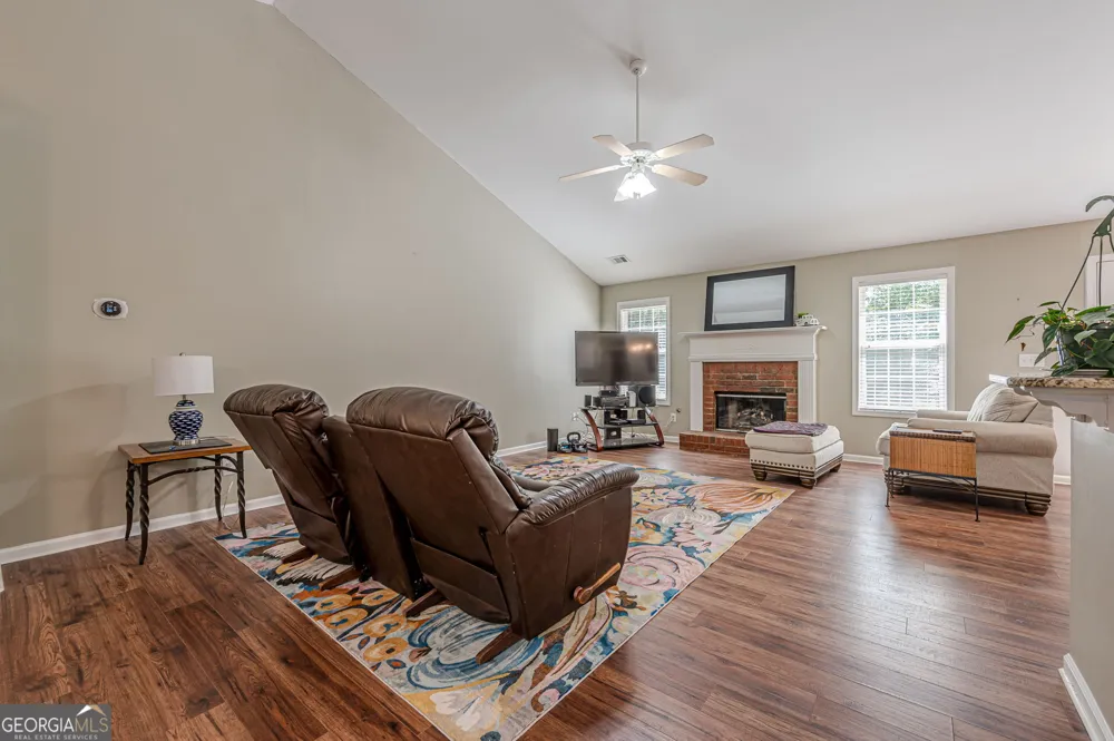 7730 Timberline Overlook Cumming, GA 30041