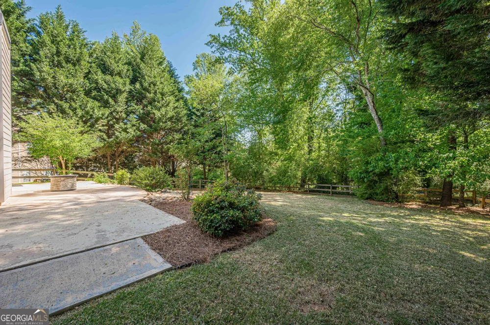 7730 Timberline Overlook Cumming, GA 30041