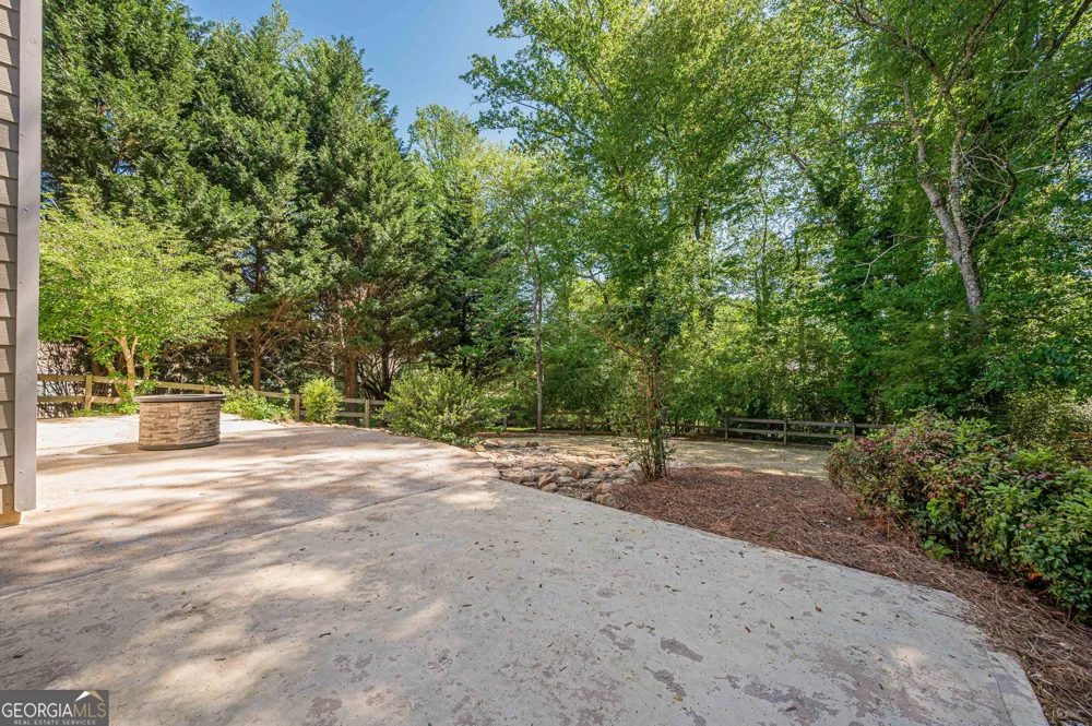 7730 Timberline Overlook Cumming, GA 30041