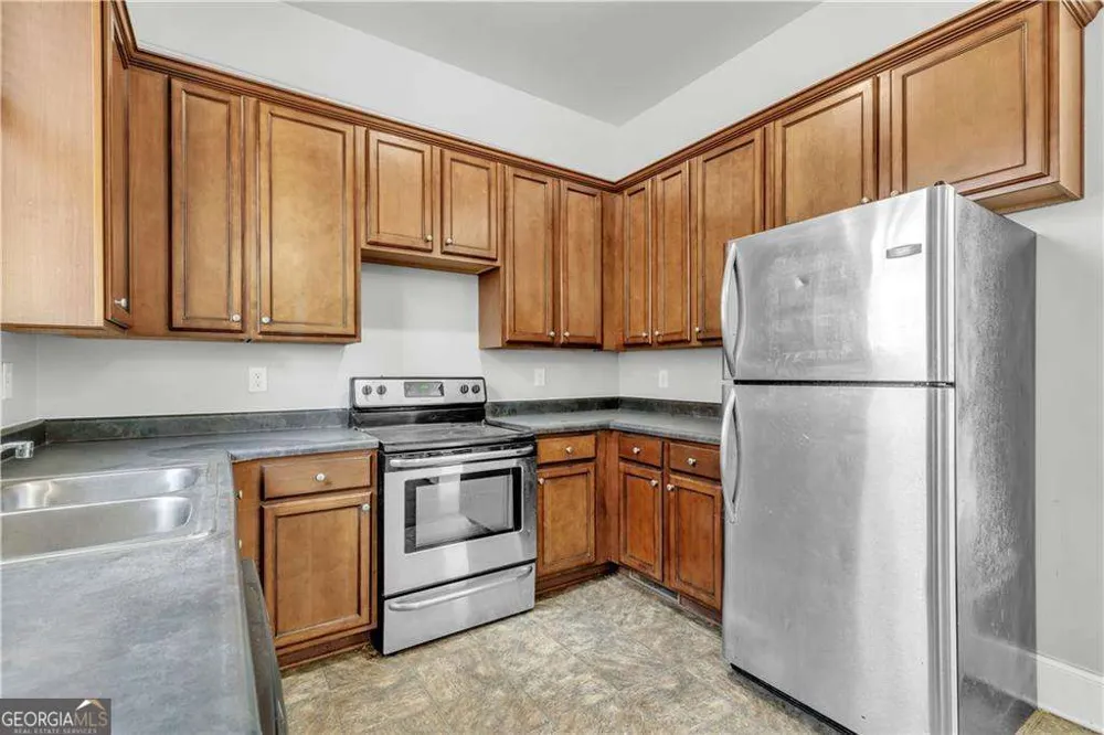 94 Lucy ST SE Atlanta, GA 30312